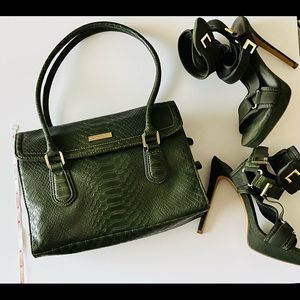 Green Liz Claiborne bag!